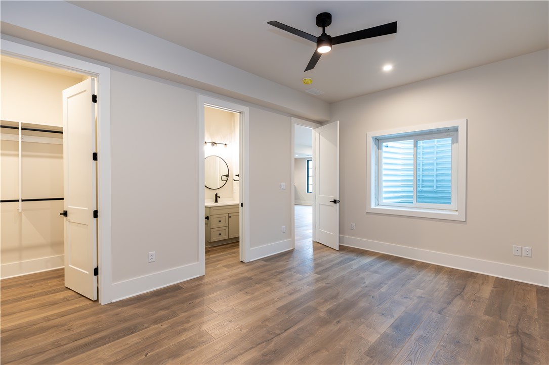 4065 Cross Creek Cir