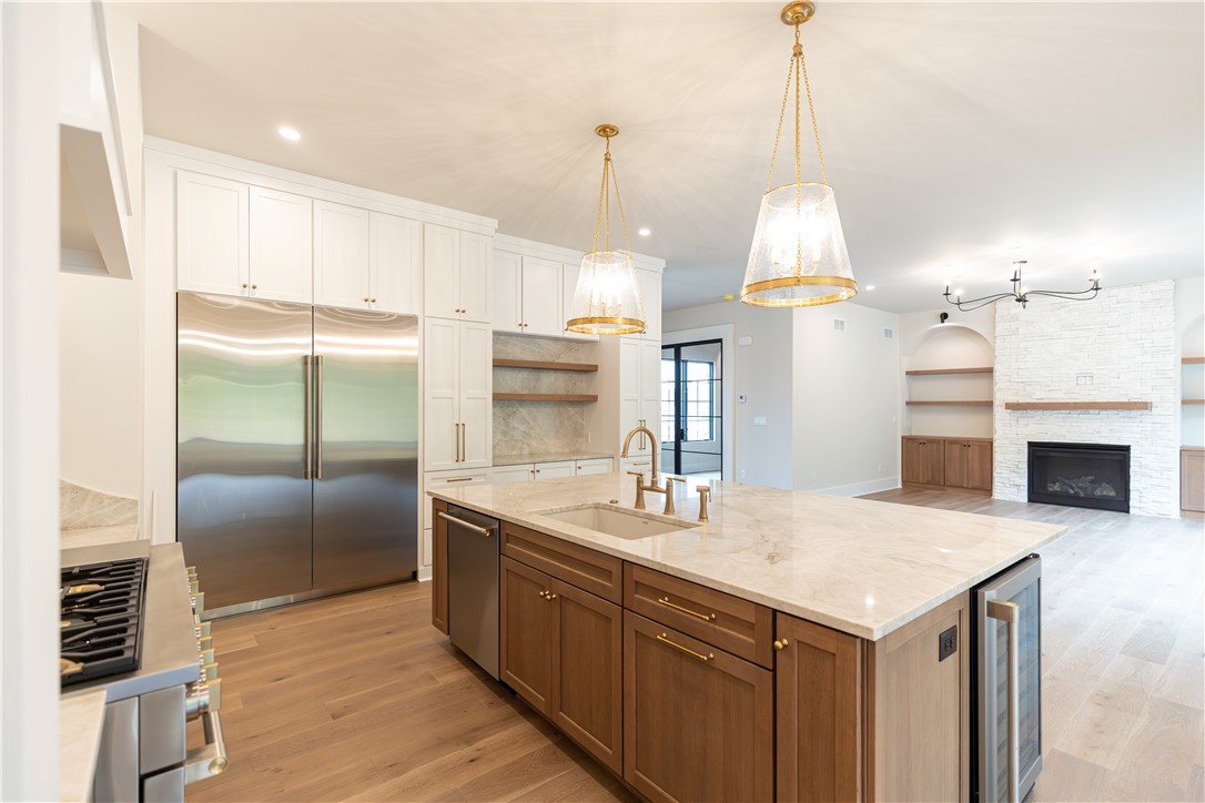 4065 Cross Creek Cir