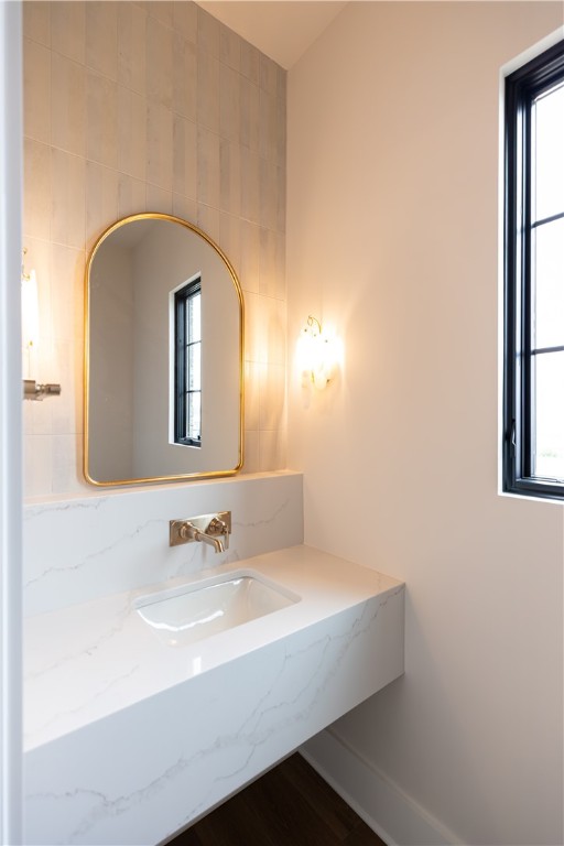 4065 Cross Creek Cir