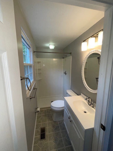 105 Walney Dr