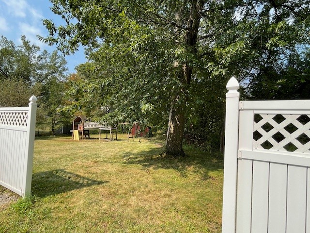 105 Walney Dr