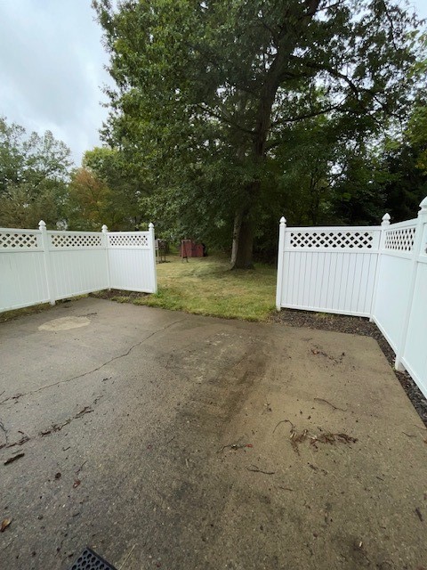 105 Walney Dr
