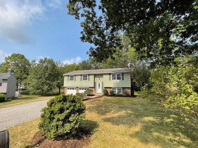 105 Walney Dr