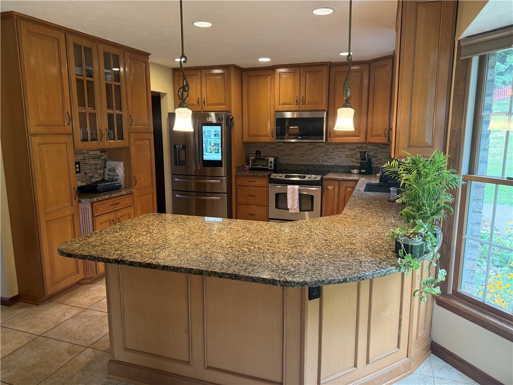 20 Ridgewood Dr