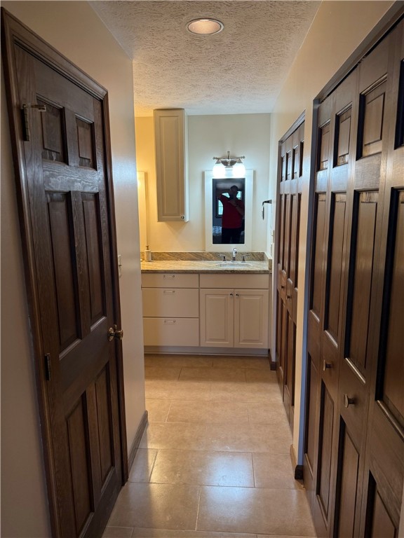 20 Ridgewood Dr