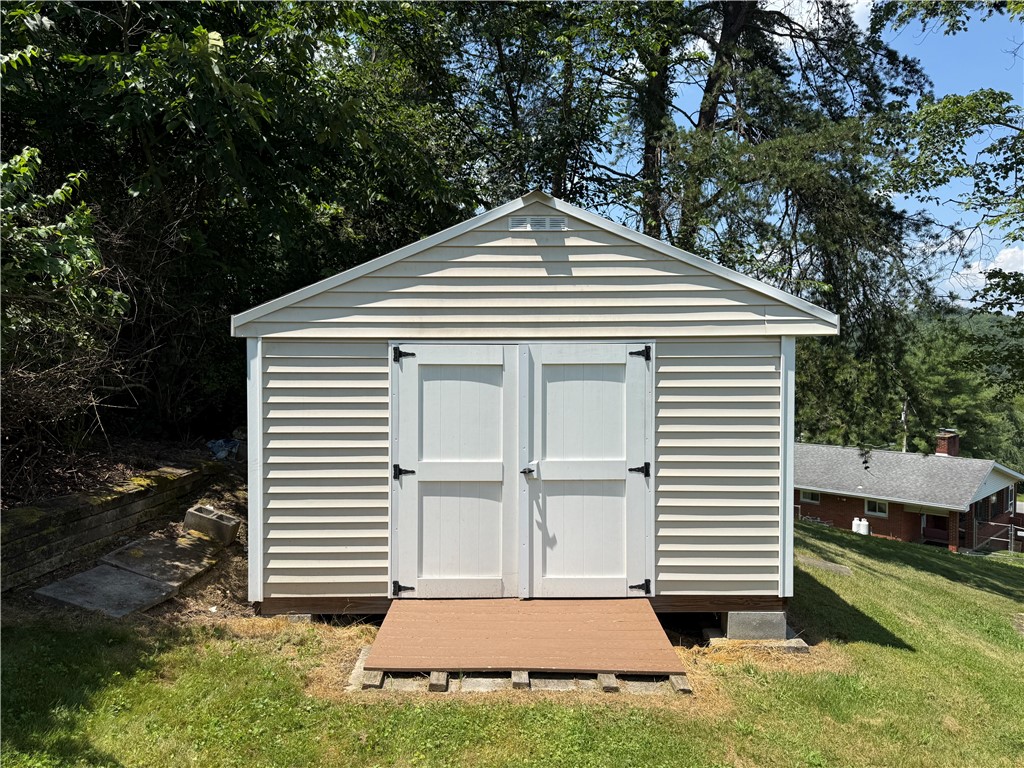 20 Ridgewood Dr