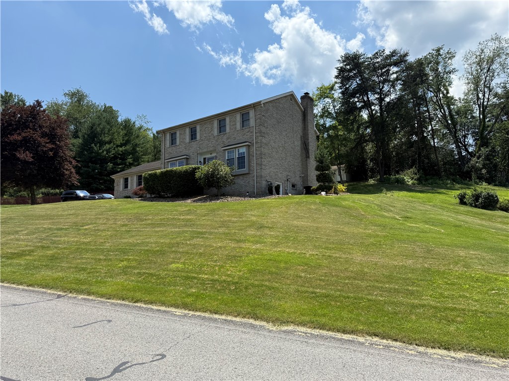 20 Ridgewood Dr