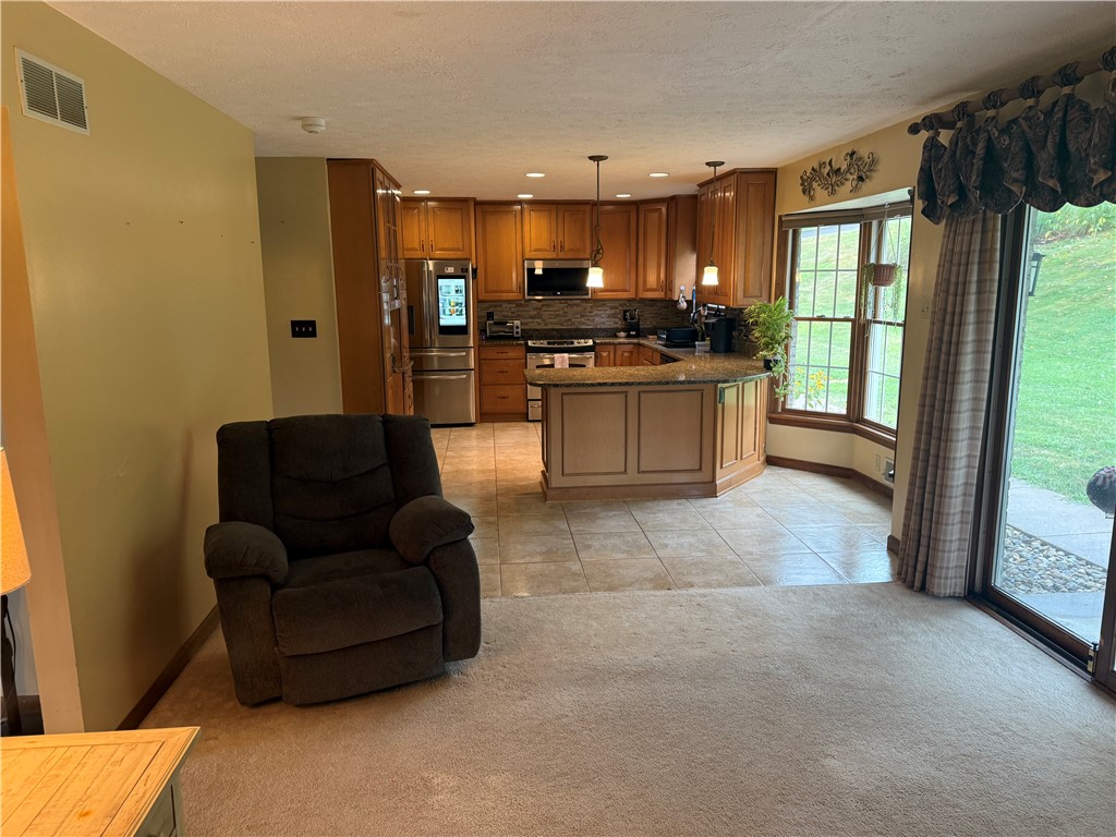 20 Ridgewood Dr