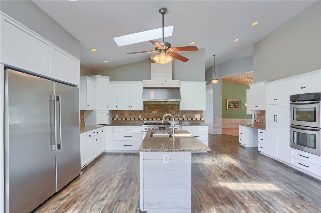 143 Paradise Dr