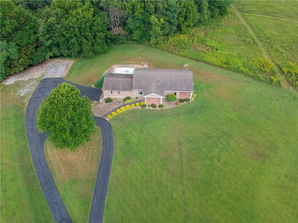 143 Paradise Dr