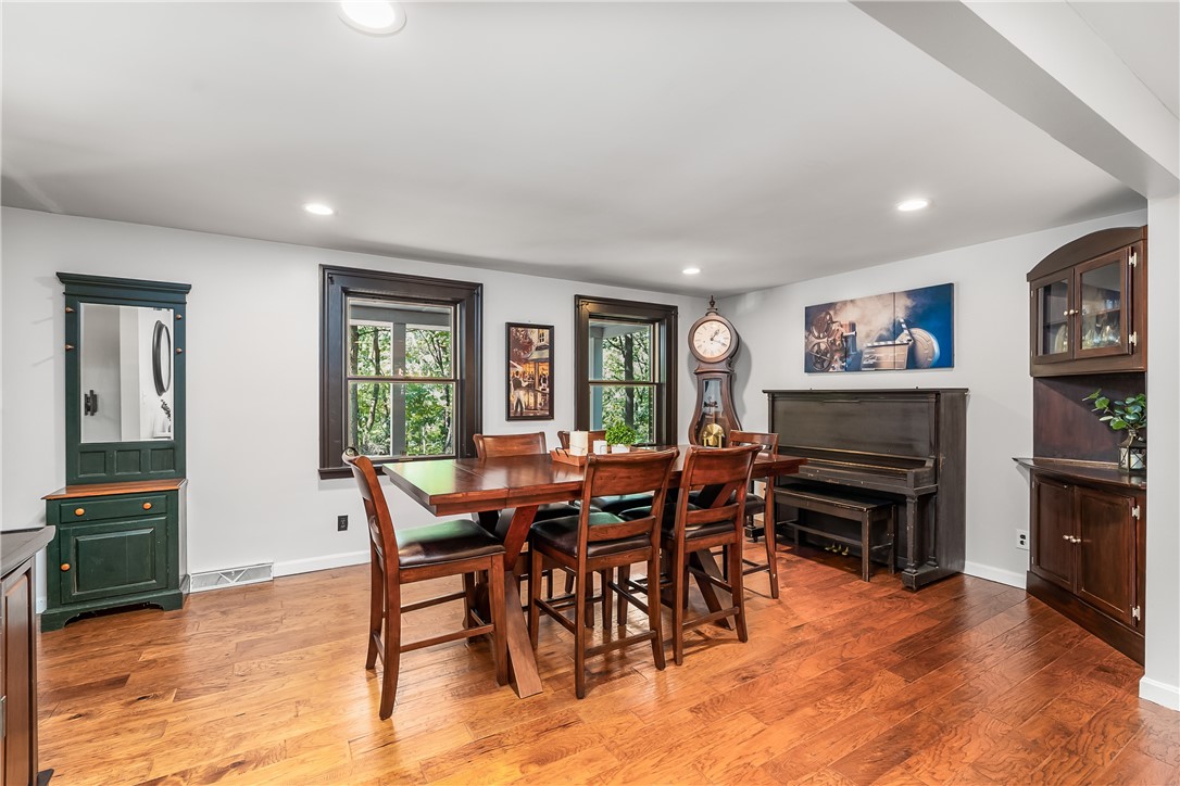 1558 Garvin Road