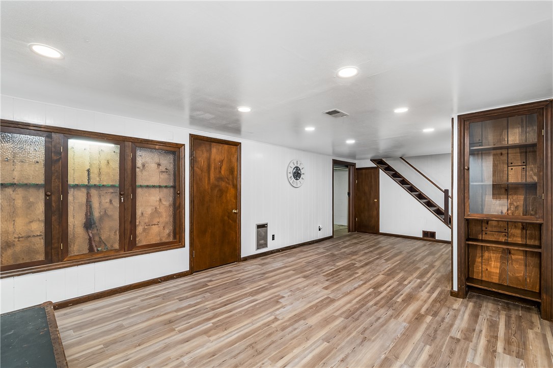 1558 Garvin Road