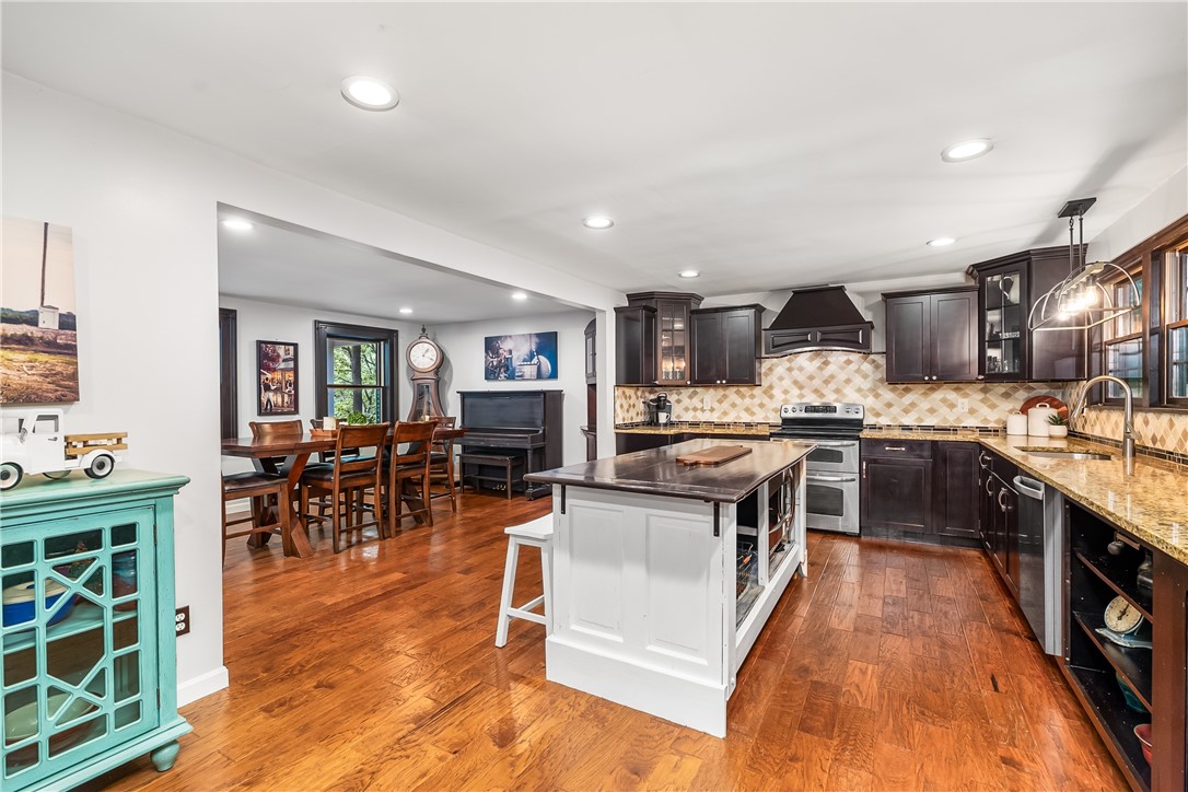1558 Garvin Road