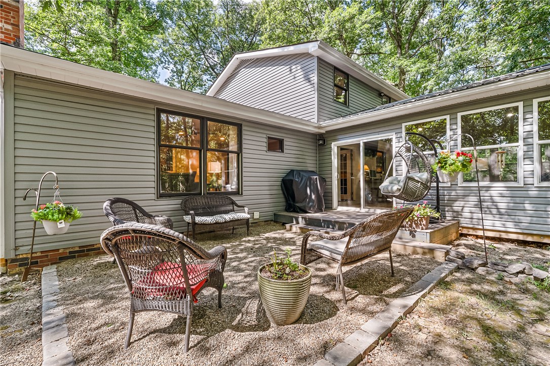 1558 Garvin Road