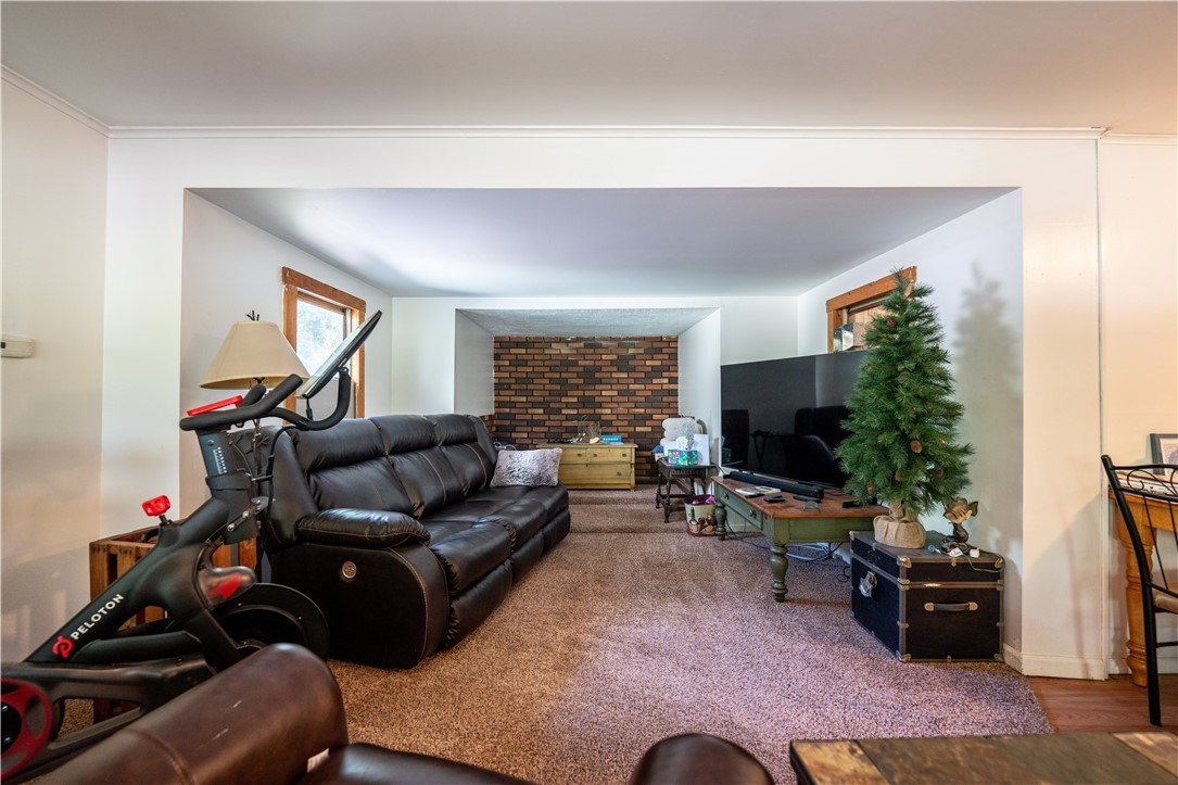 125 Hillvue Ln