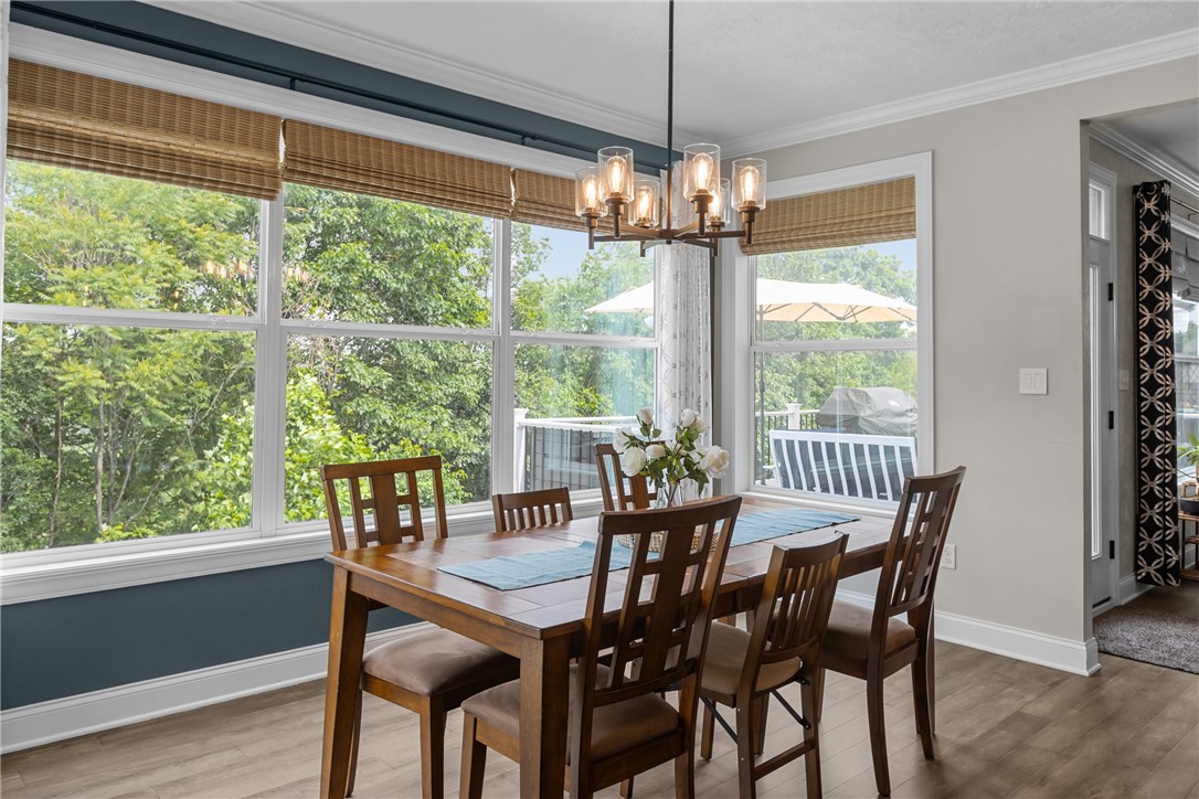 582 Forest Oaks Trl