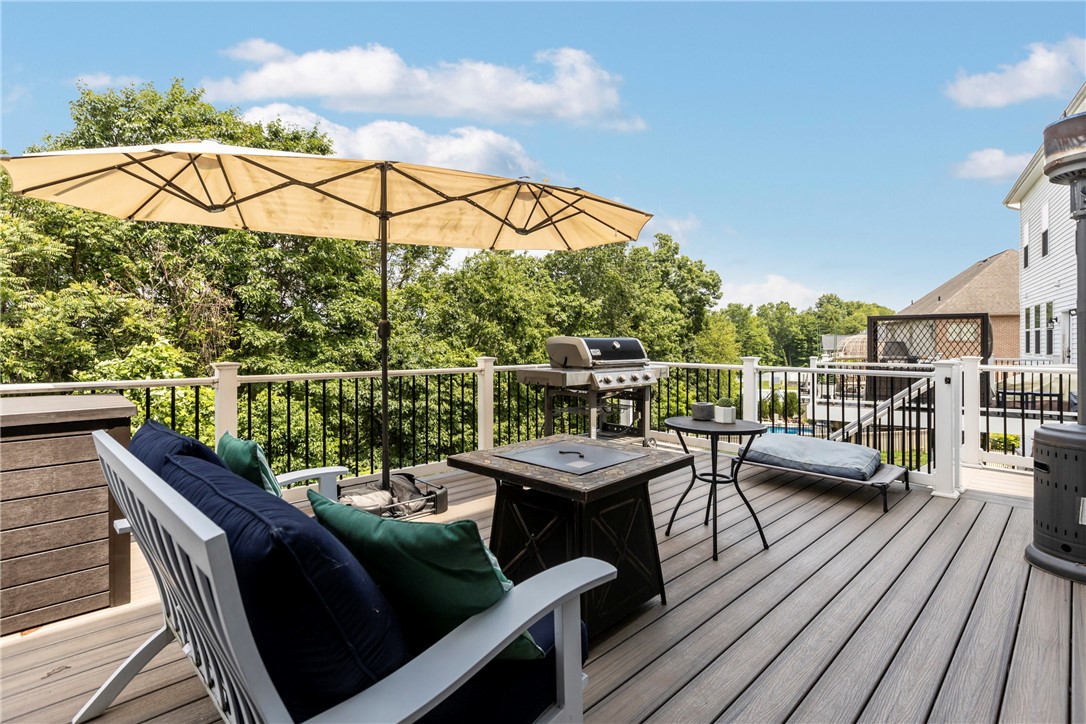 582 Forest Oaks Trl