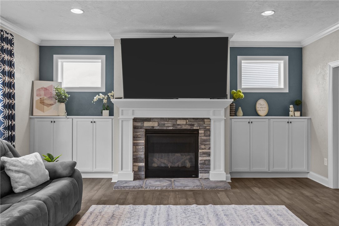 582 Forest Oaks Trl