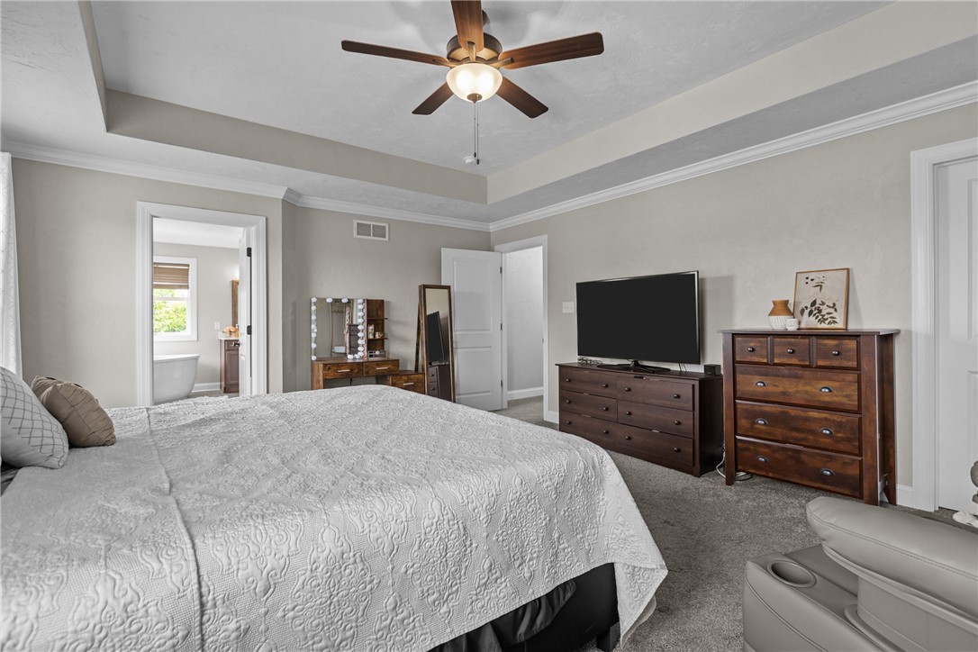 582 Forest Oaks Trl