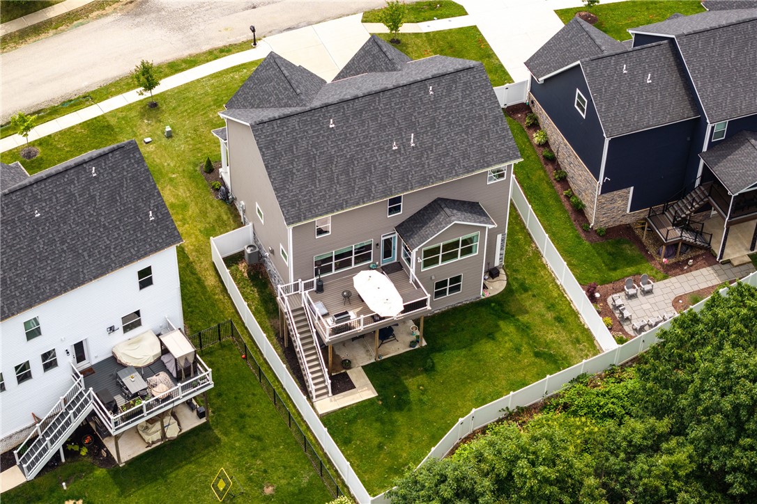582 Forest Oaks Trl