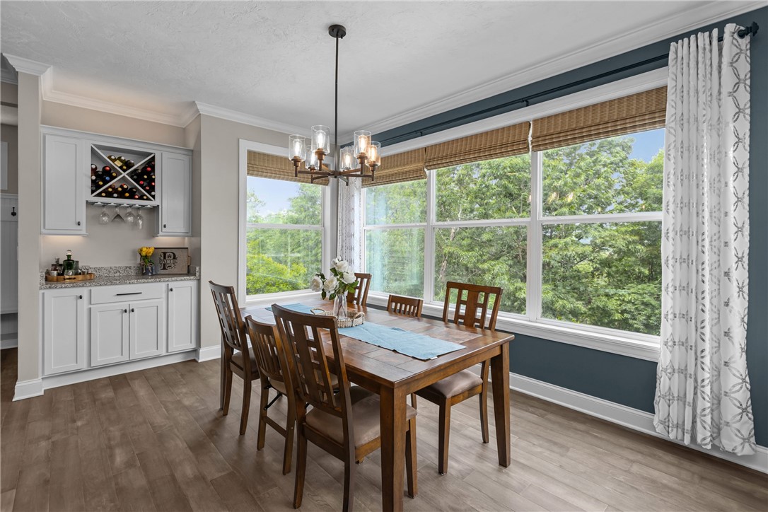 582 Forest Oaks Trl