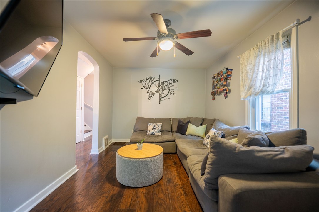 73 Frankfort Ave