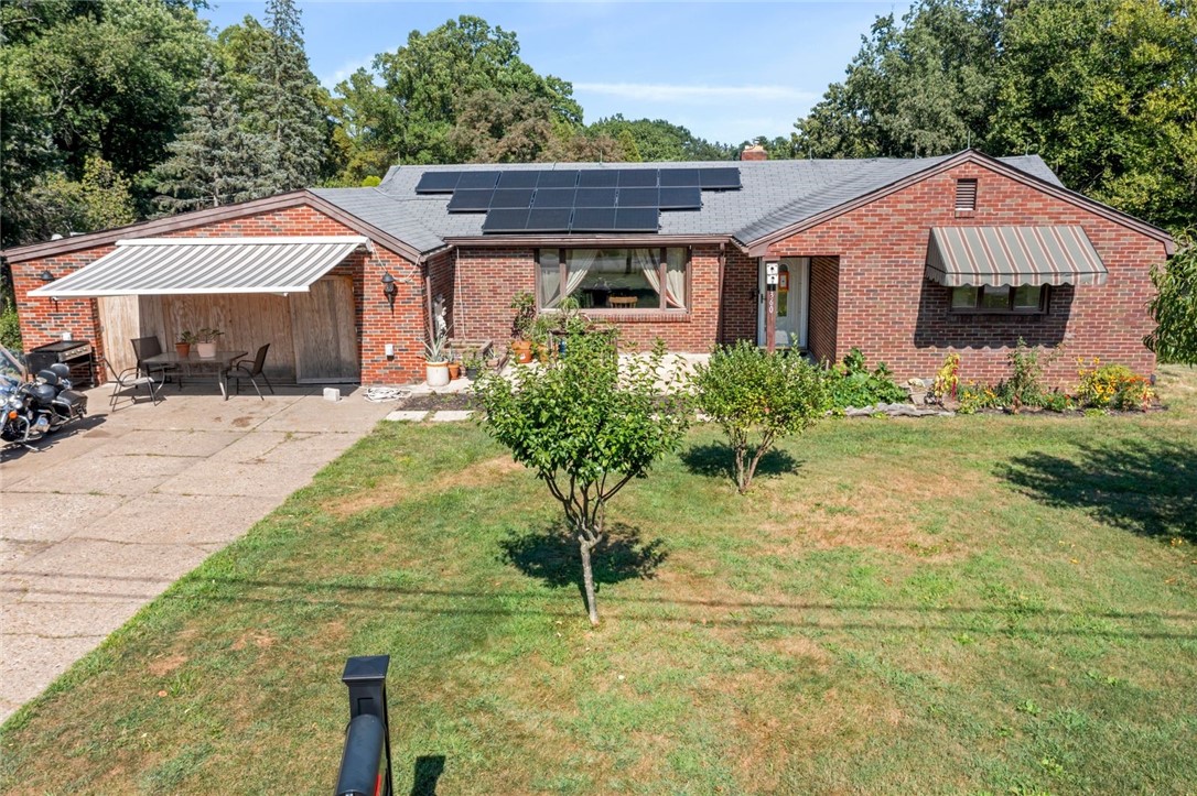 1360 Adams Dr