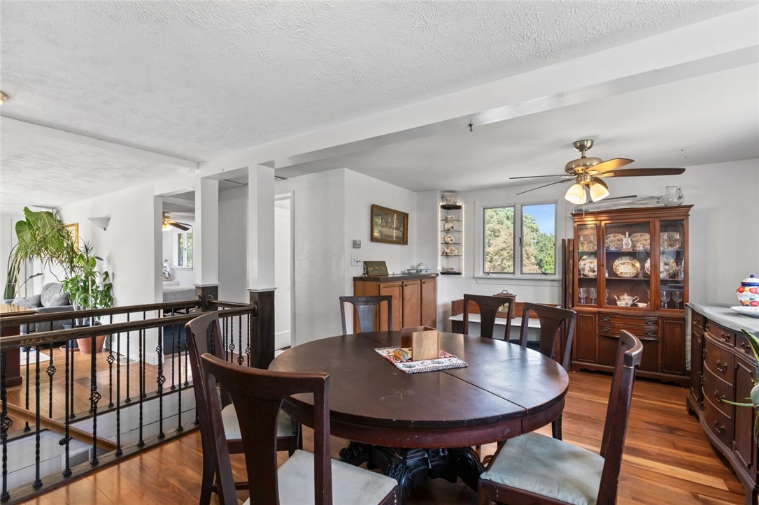 1360 Adams Dr