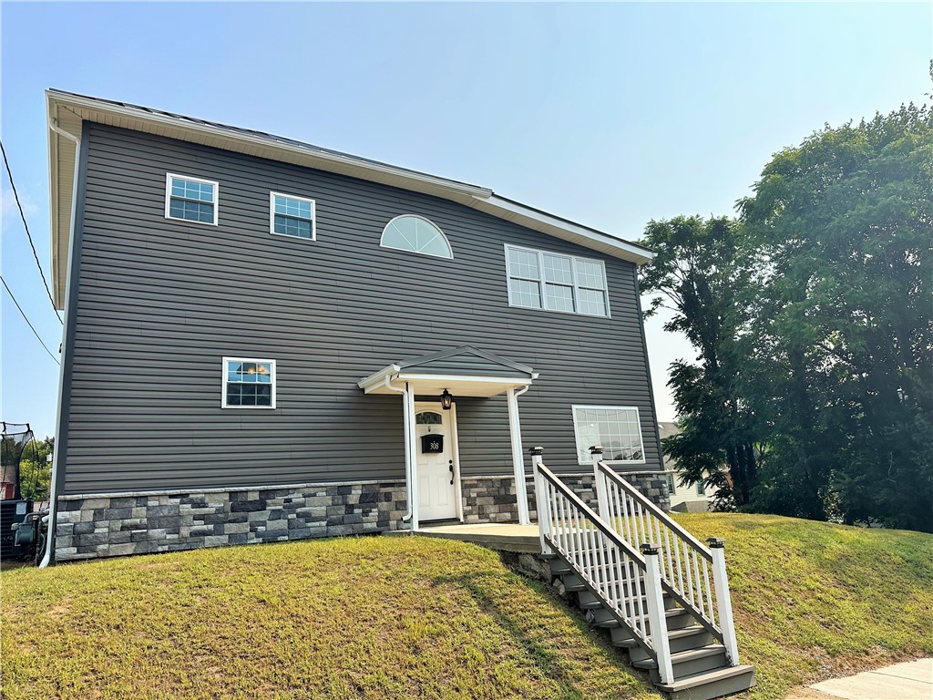 308 W Cherry St