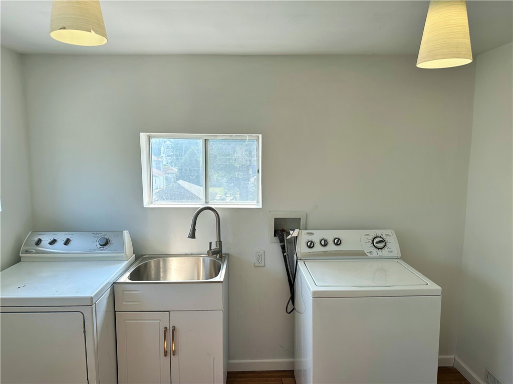 308 W Cherry St