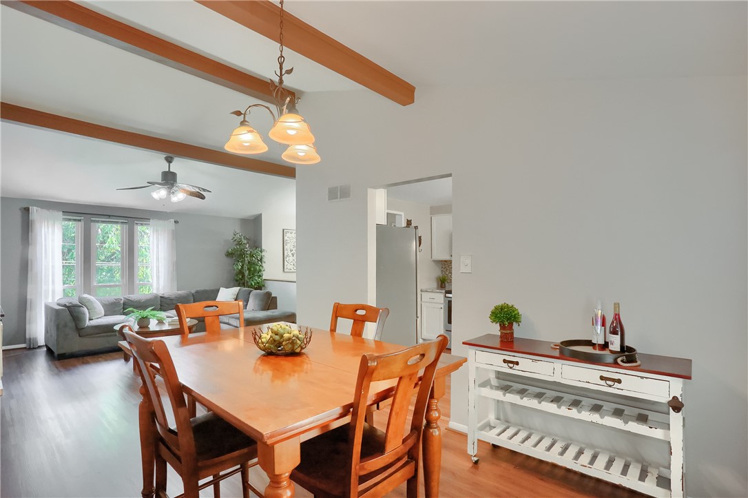 98 Buckhill Rd