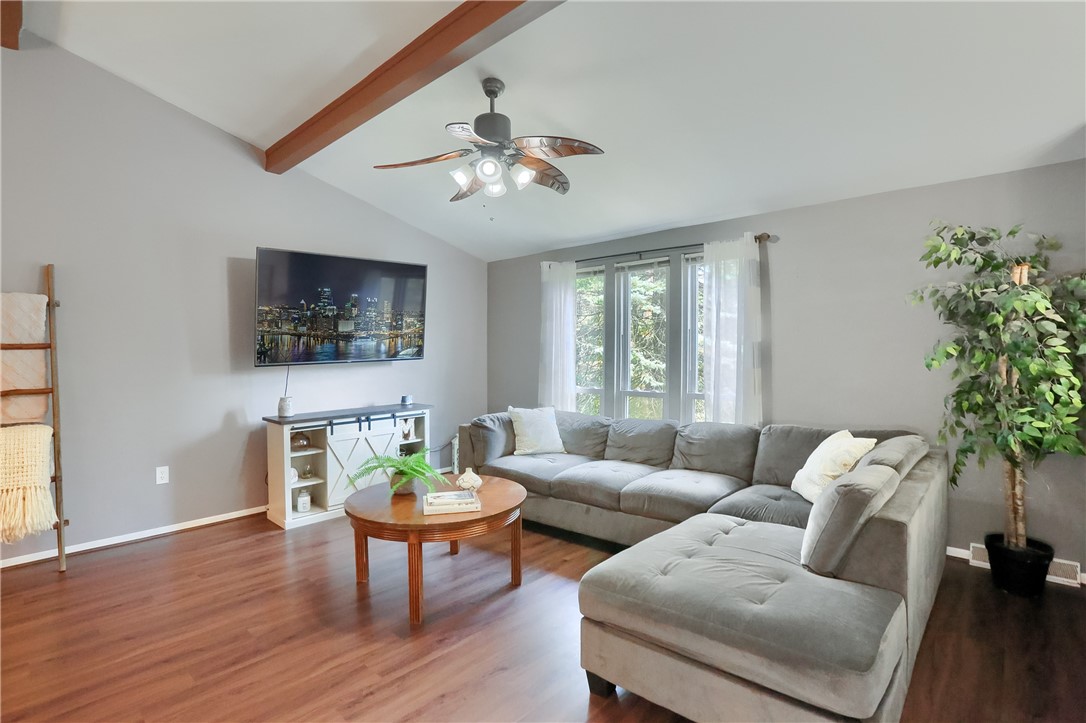 98 Buckhill Rd