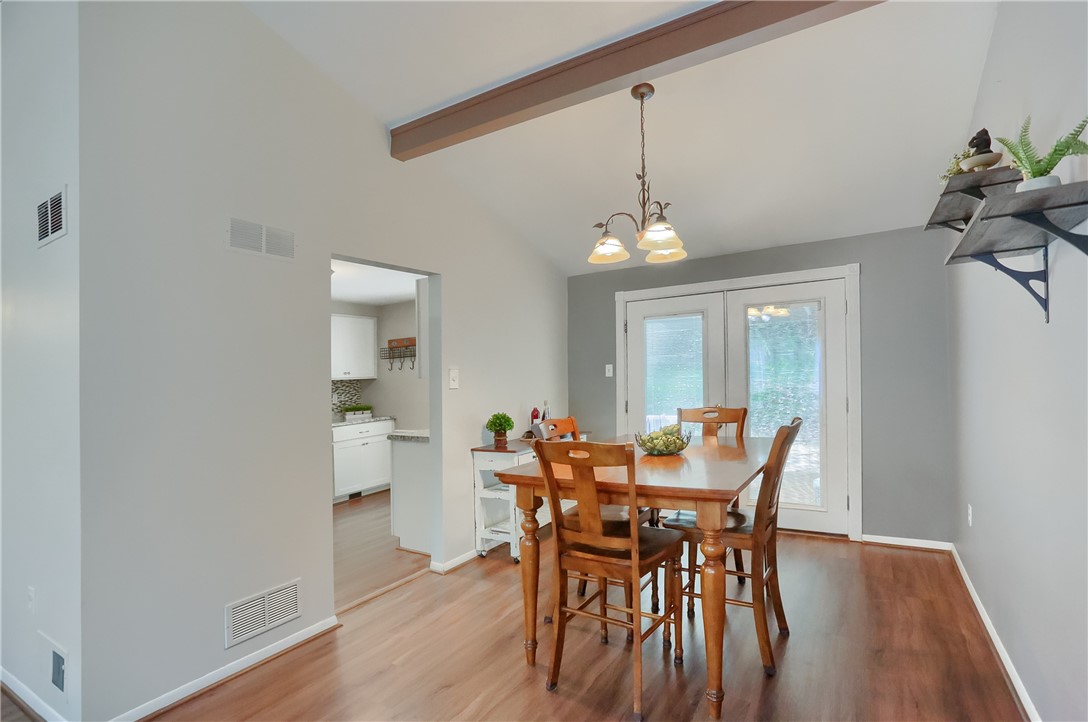 98 Buckhill Rd
