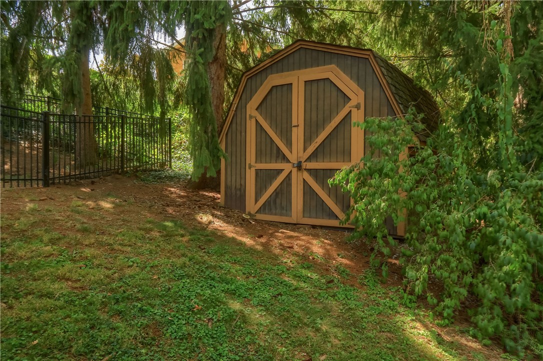 120 Pleasantview Dr