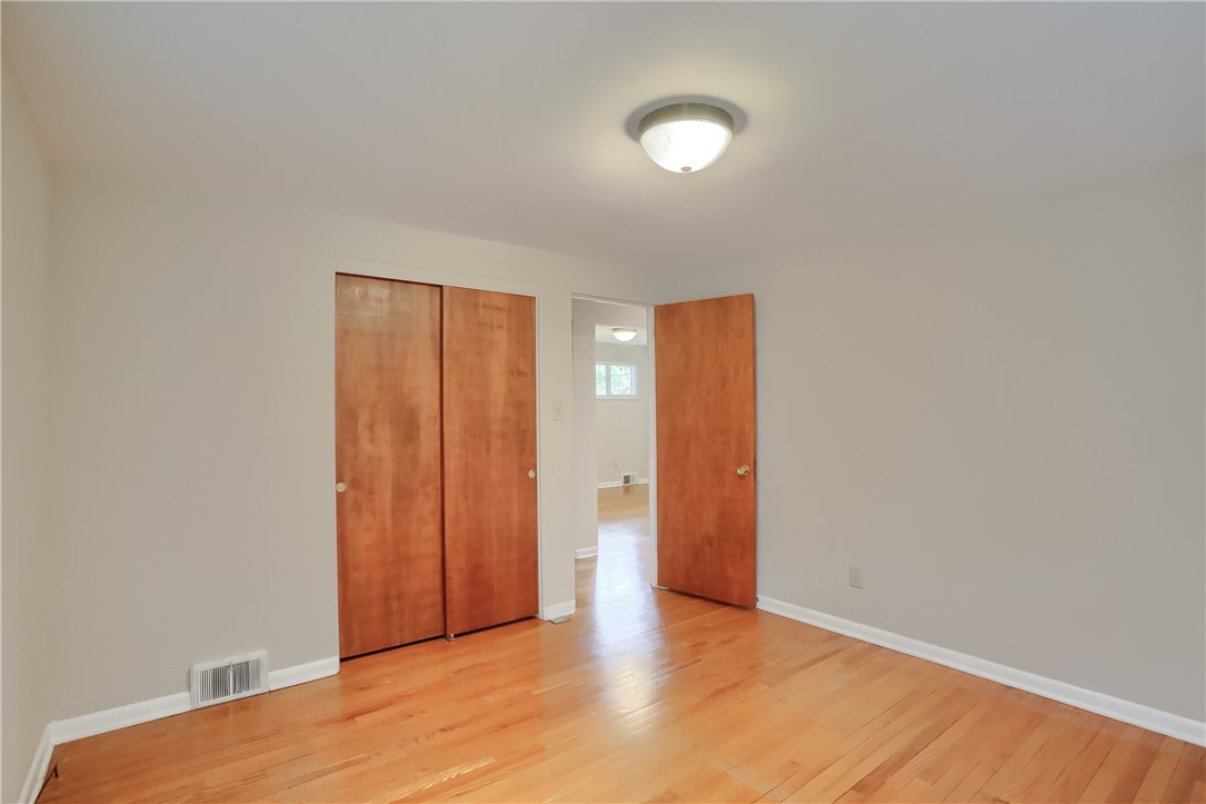 120 Pleasantview Dr