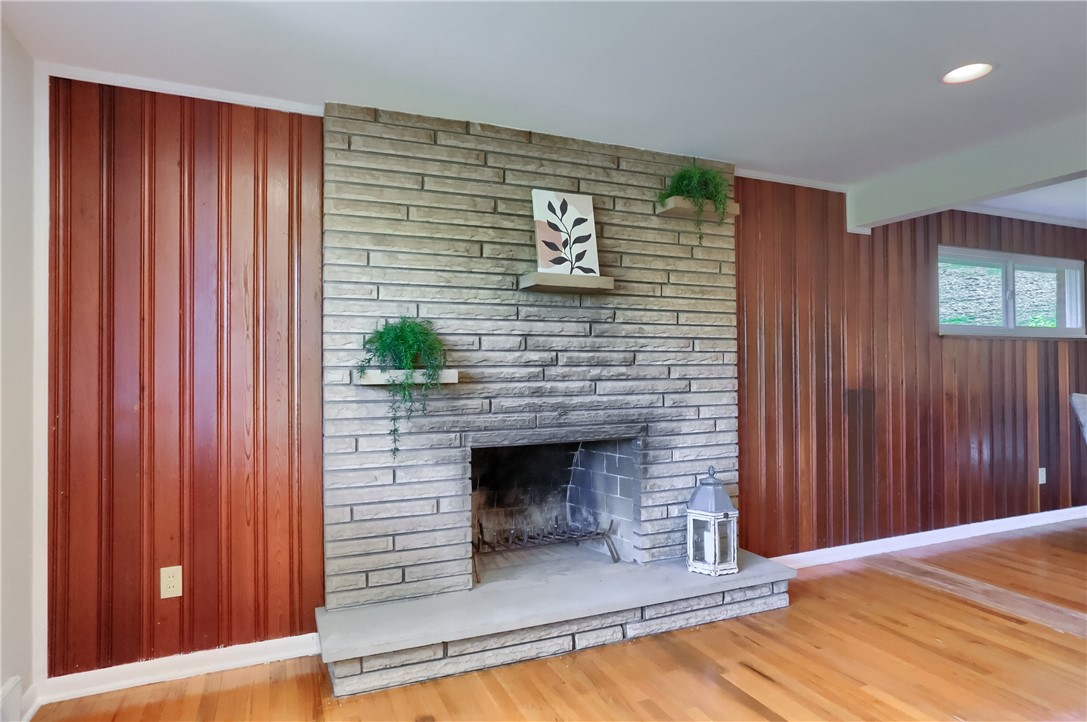 120 Pleasantview Dr