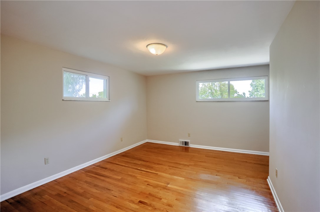 120 Pleasantview Dr
