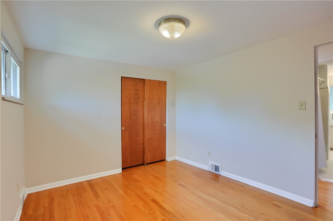 120 Pleasantview Dr