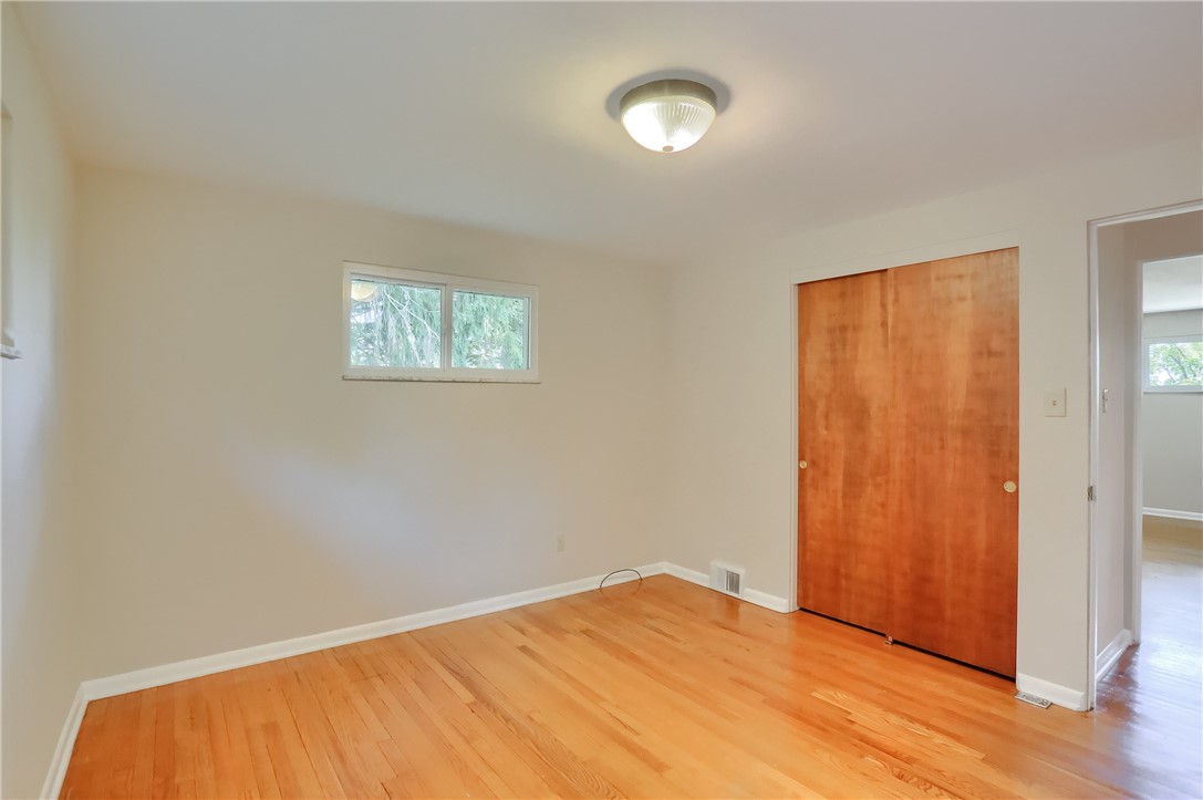 120 Pleasantview Dr