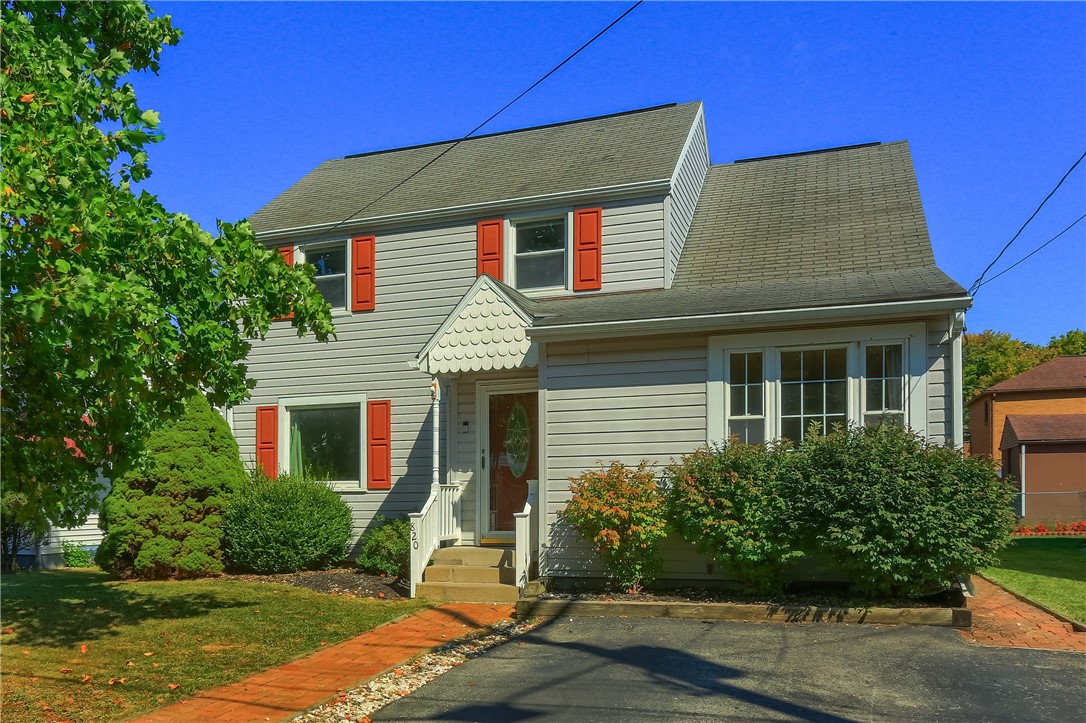 820 Plymouth Ln
