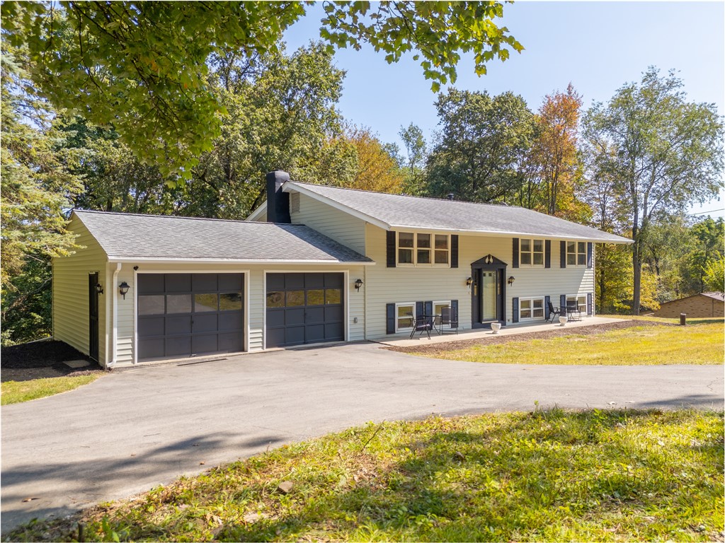 126 Woodcrest Rd.