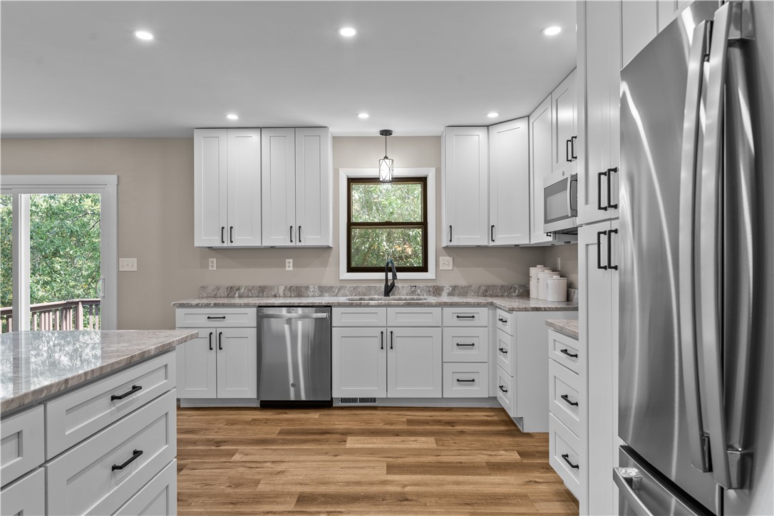 126 Woodcrest Rd.