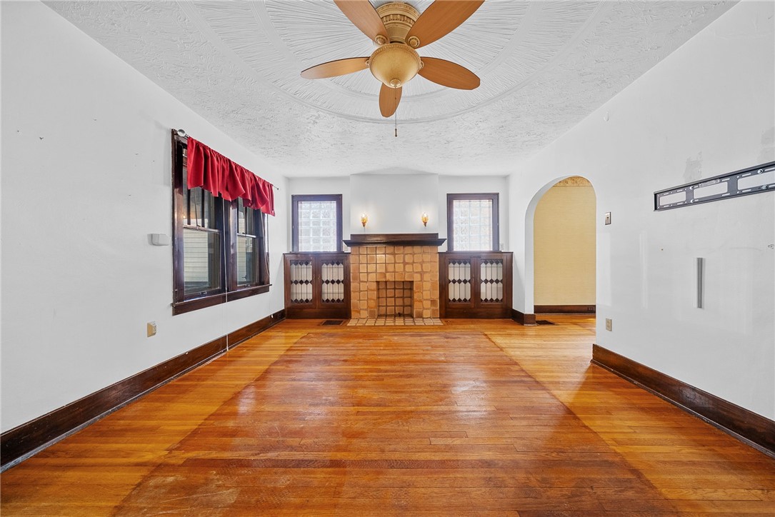 1420 Bellaire Pl