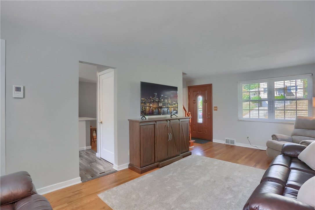 7930 Marmion Dr