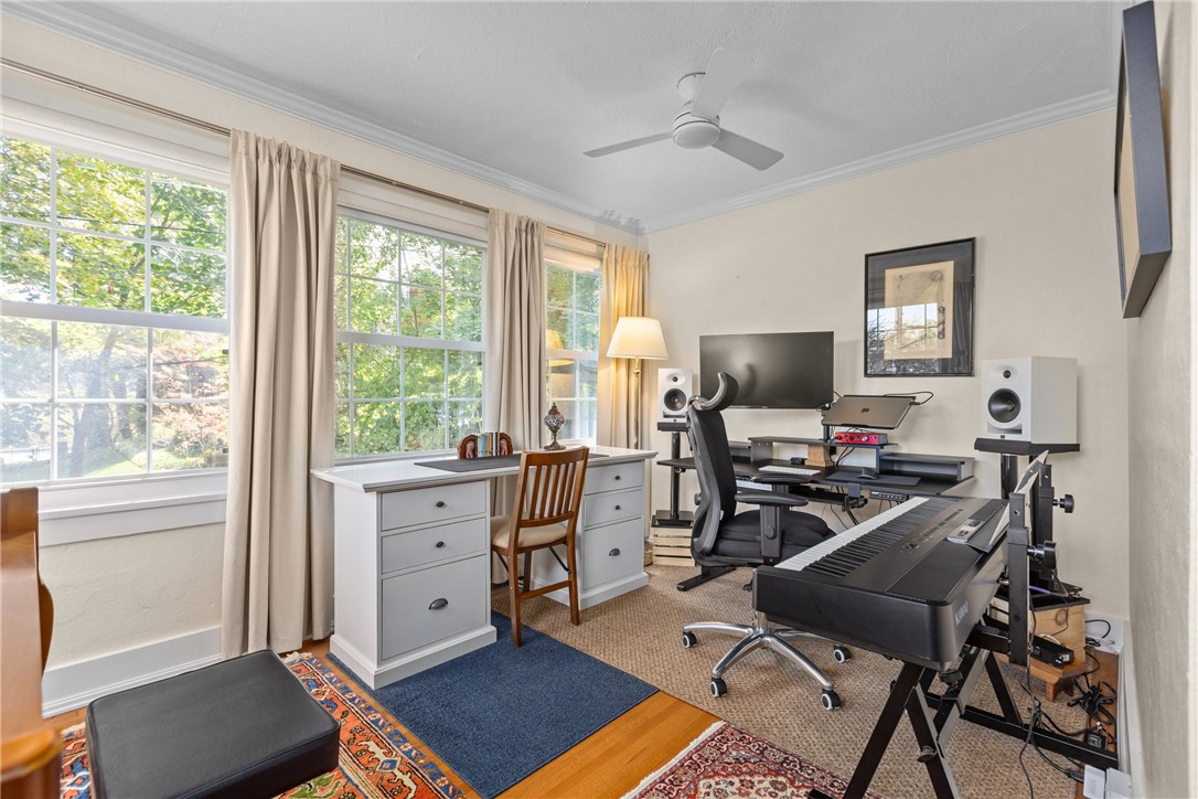 123 Wilson Ave