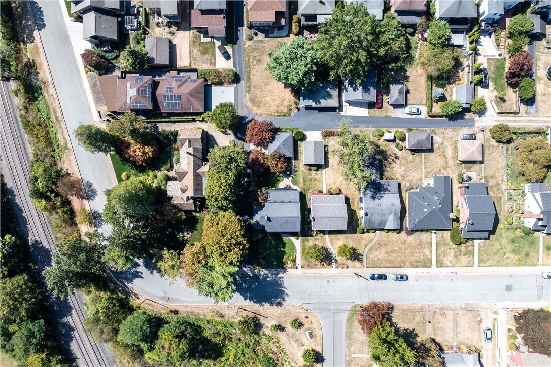 123 Wilson Ave