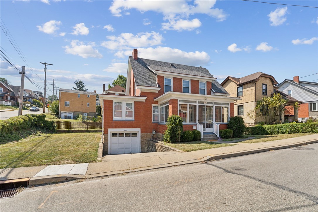 1101 Dormont Ave