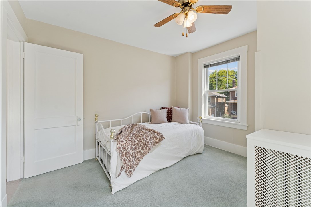 1101 Dormont Ave