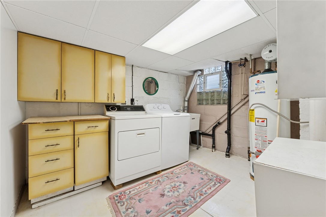 1101 Dormont Ave
