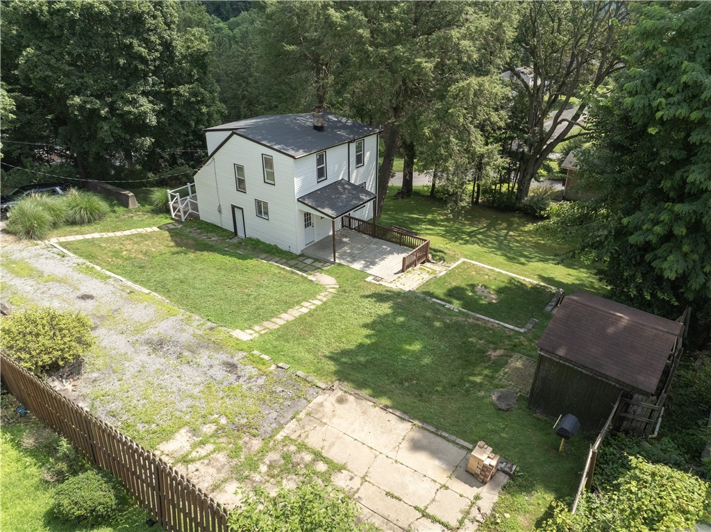 122 Church Ave
